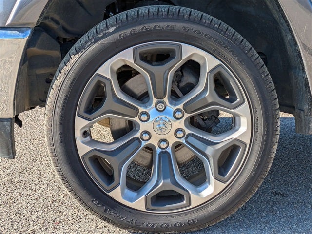 2021 RAM 1500 Limited Crew Cab 4x4 5'7' Box