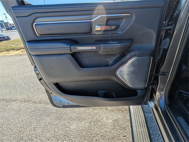 2021 RAM 1500 Limited Crew Cab 4x4 5'7' Box