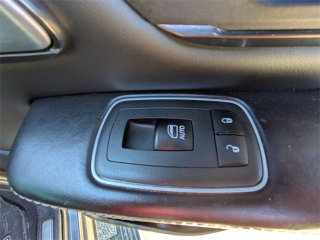 2021 RAM 1500 Limited Crew Cab 4x4 5'7' Box