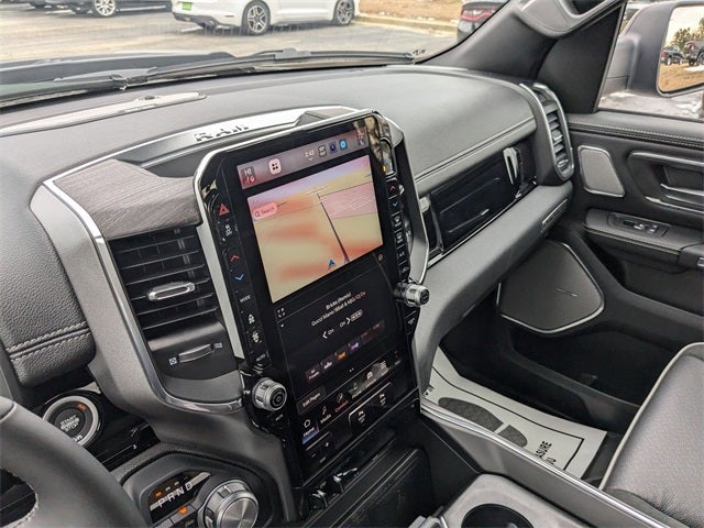 2025 RAM 1500 LARAMIE