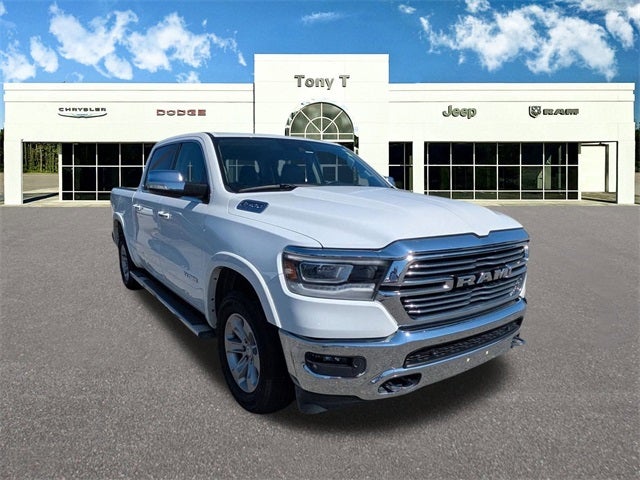 2022 RAM 1500 Laramie Crew Cab 4x4 5'7' Box