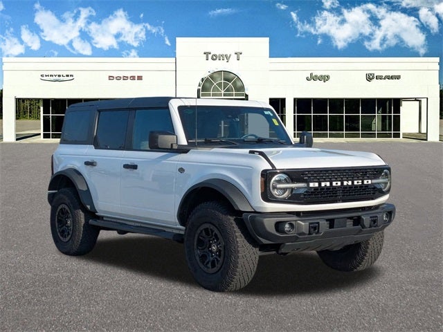 2023 Ford Bronco Base
