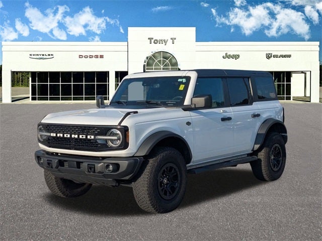 2023 Ford Bronco Base