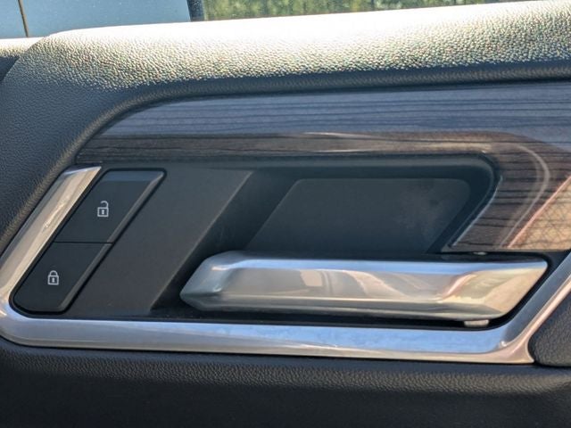 2025 Chevrolet Silverado 1500 2WD Crew Cab Short Bed LT