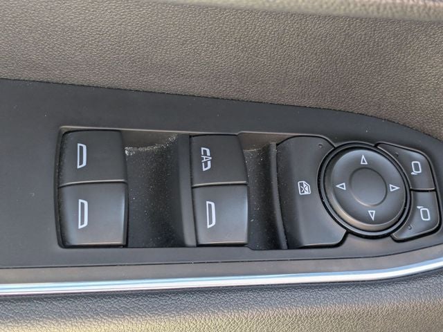 2025 Chevrolet Silverado 1500 2WD Crew Cab Short Bed LT