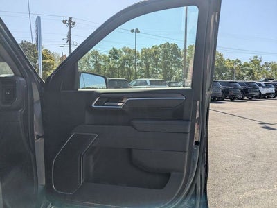 2025 Chevrolet Silverado 1500 2WD Crew Cab Short Bed LT