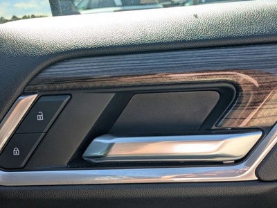 2025 Chevrolet Silverado 1500 2WD Crew Cab Short Bed LT