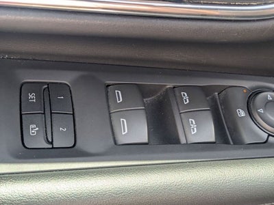2023 Chevrolet Suburban 2WD LT