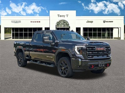 2024 GMC Sierra 2500HD 4WD Crew Cab Standard Bed AT4