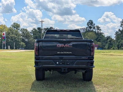 2024 GMC Sierra 2500HD 4WD Crew Cab Standard Bed AT4