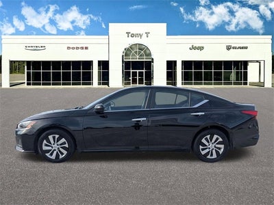 2023 Nissan Altima S FWD