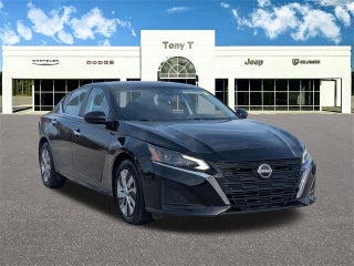 2023 Nissan Altima S FWD