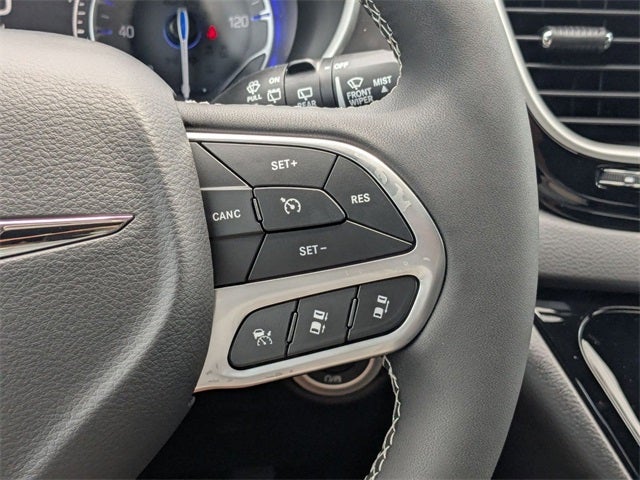 2026 Chrysler Voyager VOYAGER LX