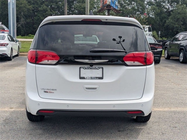 2026 Chrysler Voyager VOYAGER LX