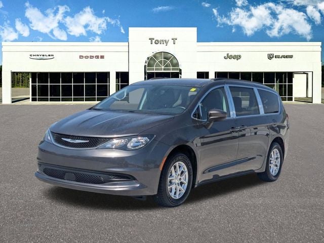 2021 Chrysler Voyager LXI
