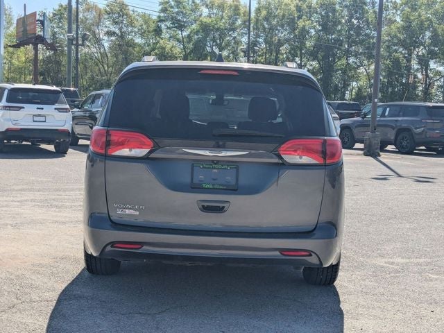 2021 Chrysler Voyager LXI