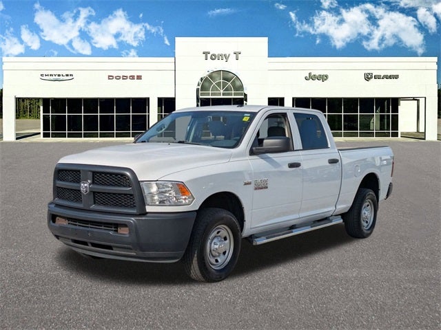 2018 RAM 2500 Tradesman Crew Cab 4x2 6'4' Box