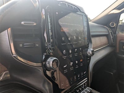 2019 RAM 2500 Longhorn Crew Cab 4x4 6'4' Box