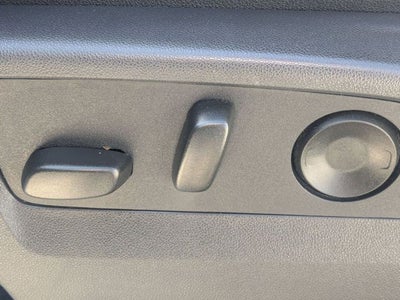 2025 GMC Sierra 1500 2WD Crew Cab Short Box SLT