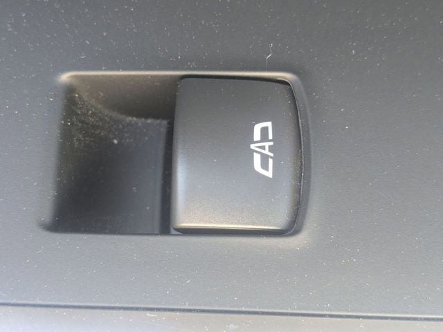 2025 GMC Sierra 1500 2WD Crew Cab Short Box SLT