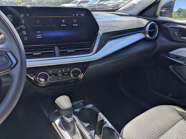 2025 Chevrolet Trax FWD LT