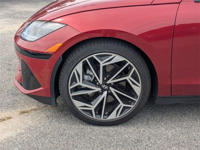 2025 Hyundai IONIQ 6 SEL