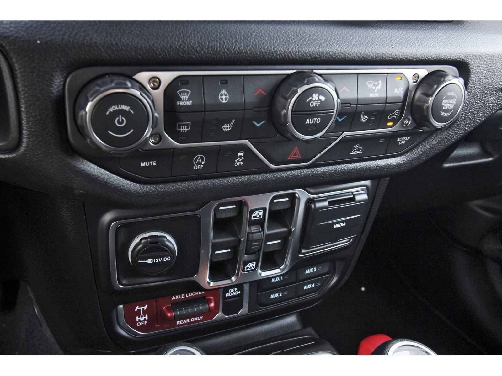 2026 Jeep Wrangler Willys 4 Door 4x4