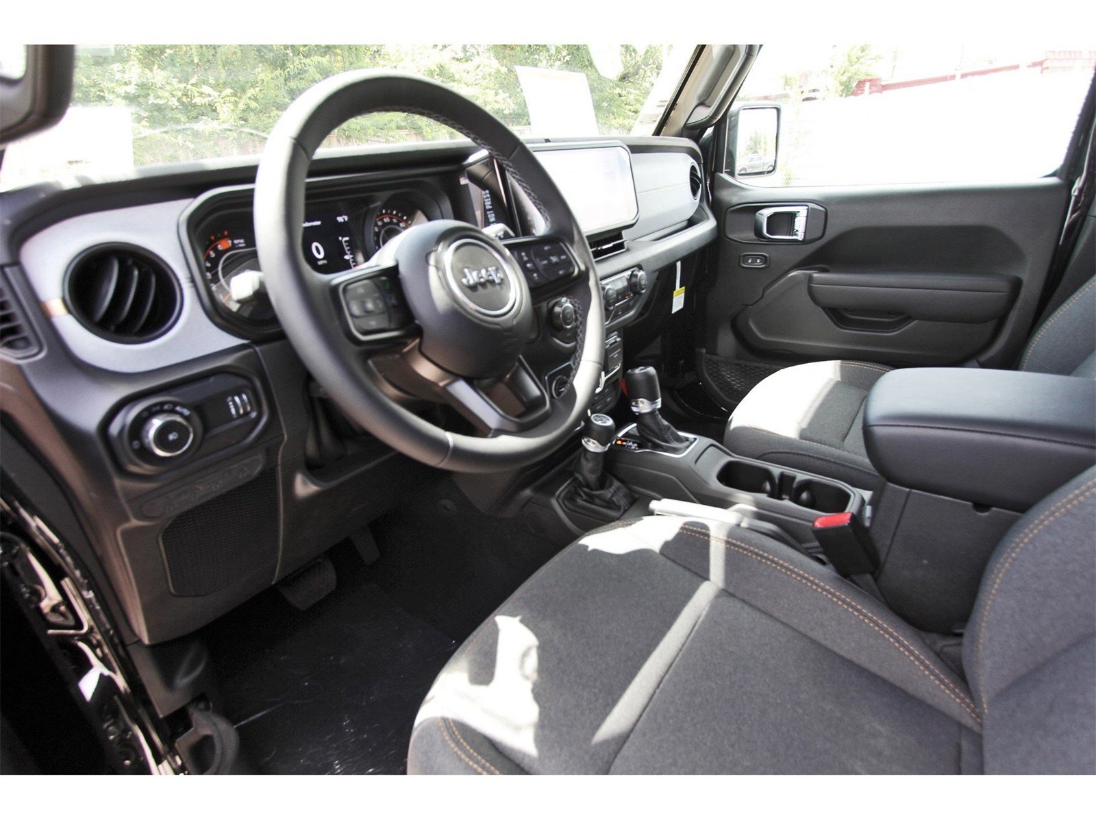 2025 Jeep Wrangler Willys 4 Door 4x4