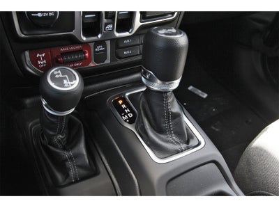 2025 Jeep Wrangler Willys 4 Door 4x4