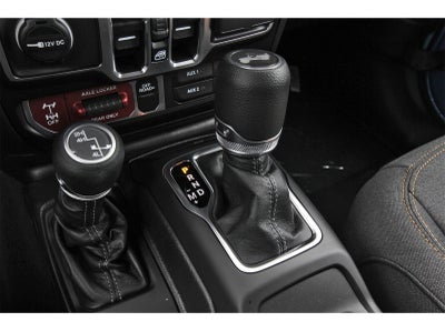 2025 Jeep Wrangler Willys 4 Door 4x4