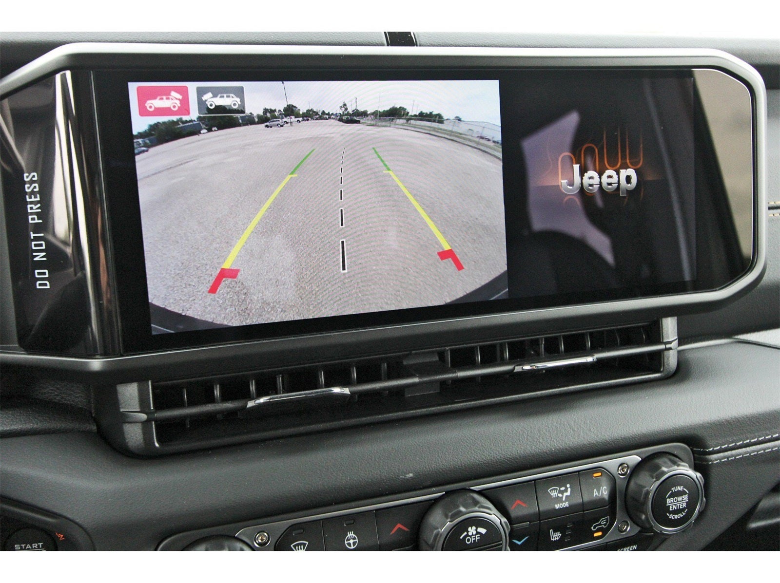 2025 Jeep Wrangler Sahara 4 Door 4x4