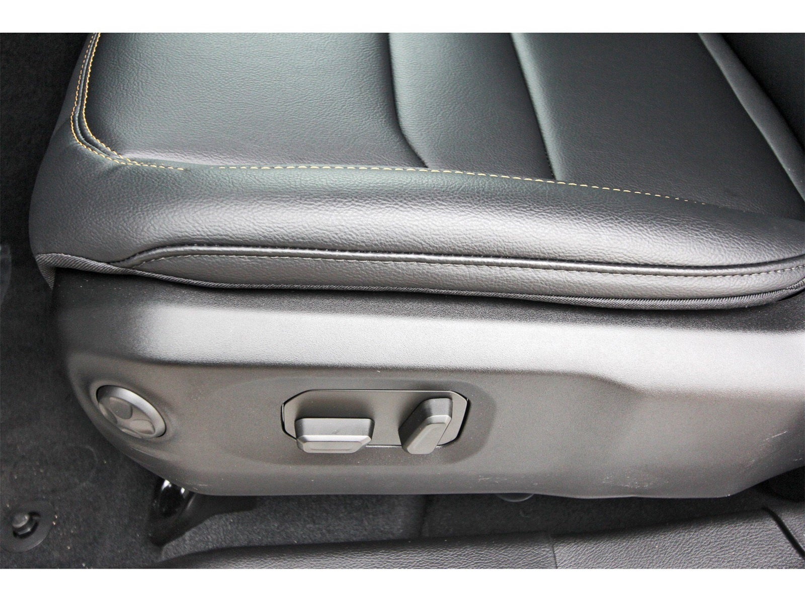 2025 Jeep Wrangler Sahara 4 Door 4x4