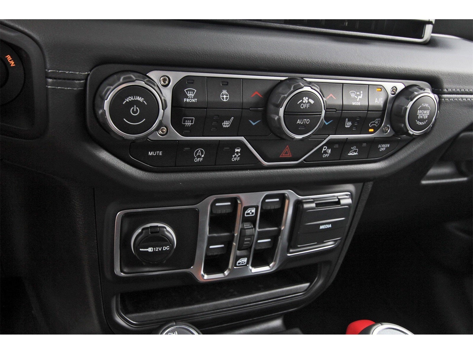 2025 Jeep Wrangler Sahara 4 Door 4x4