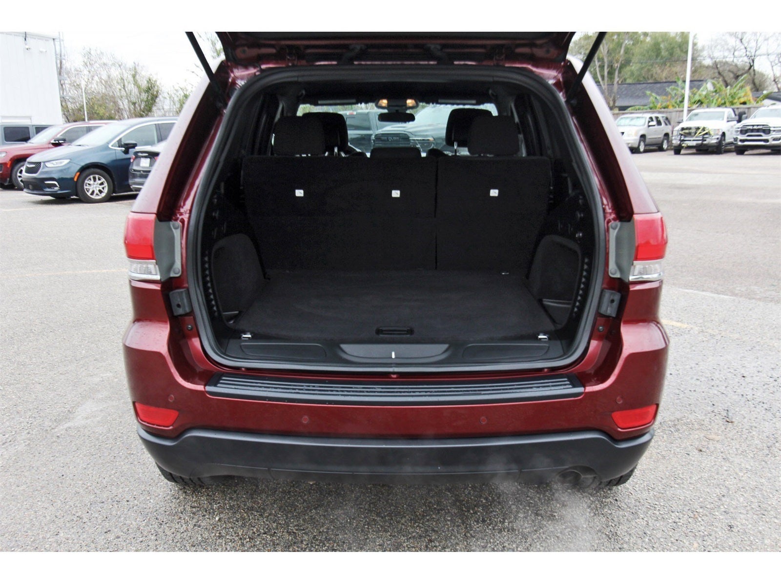 2019 Jeep Grand Cherokee Laredo