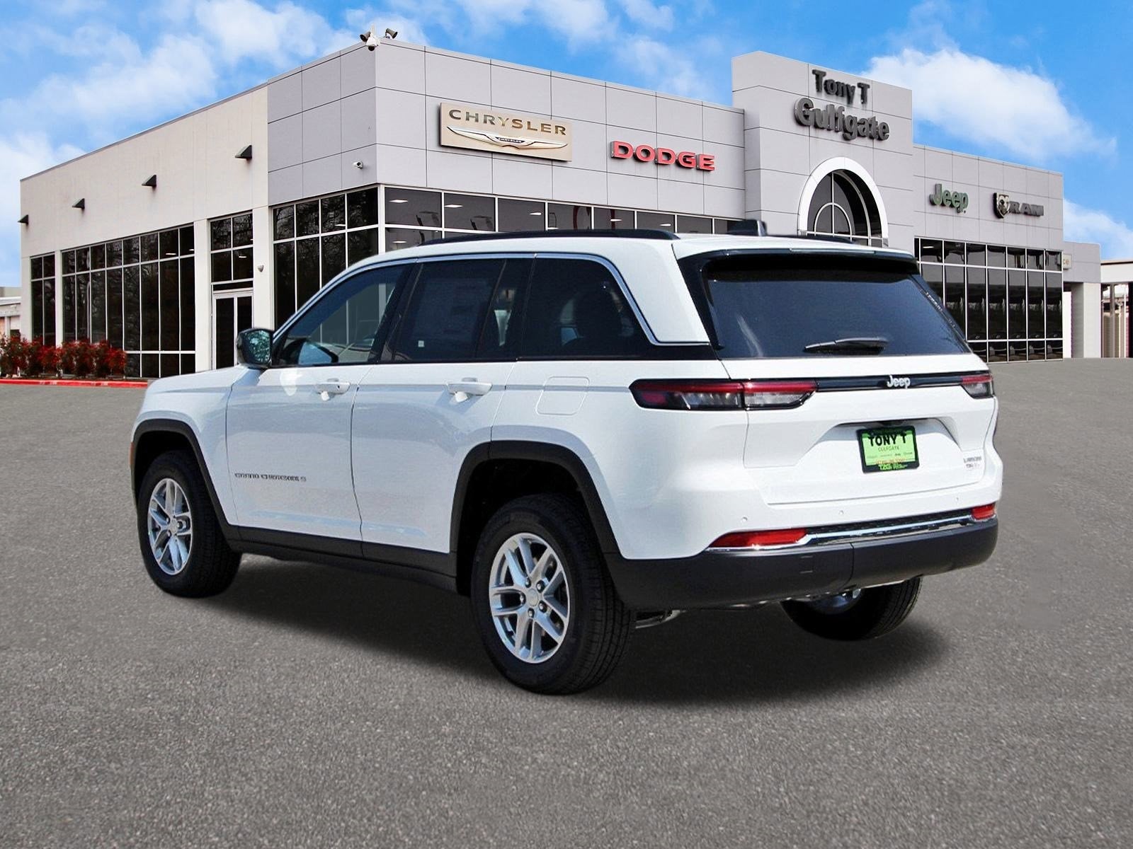 2025 Jeep Grand Cherokee Laredo X 4x2