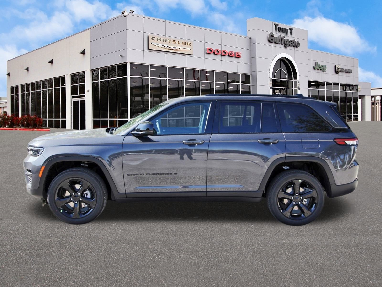 2025 Jeep Grand Cherokee Altitude X 4x2