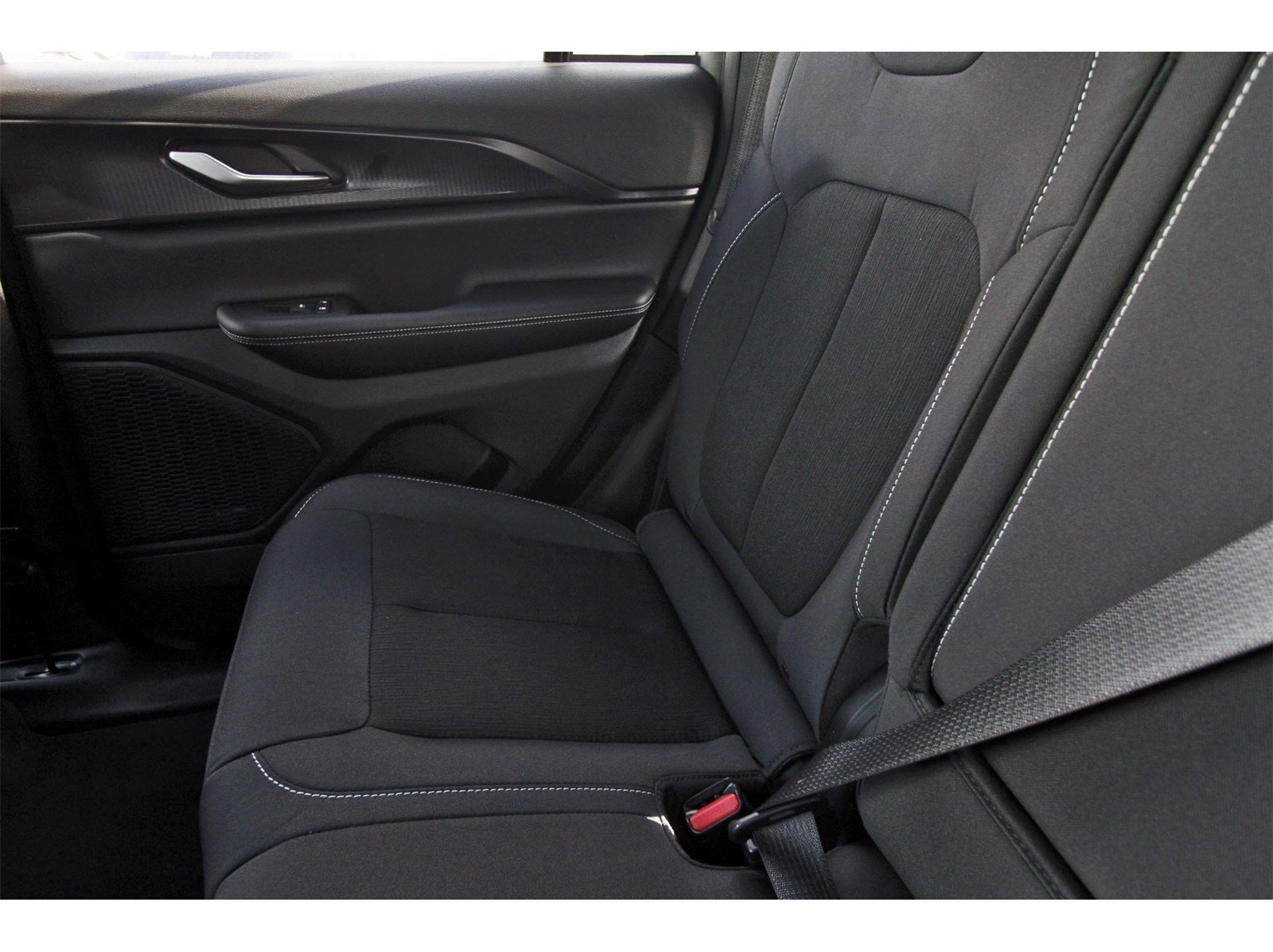 2025 Jeep Grand Cherokee Laredo X 4x2