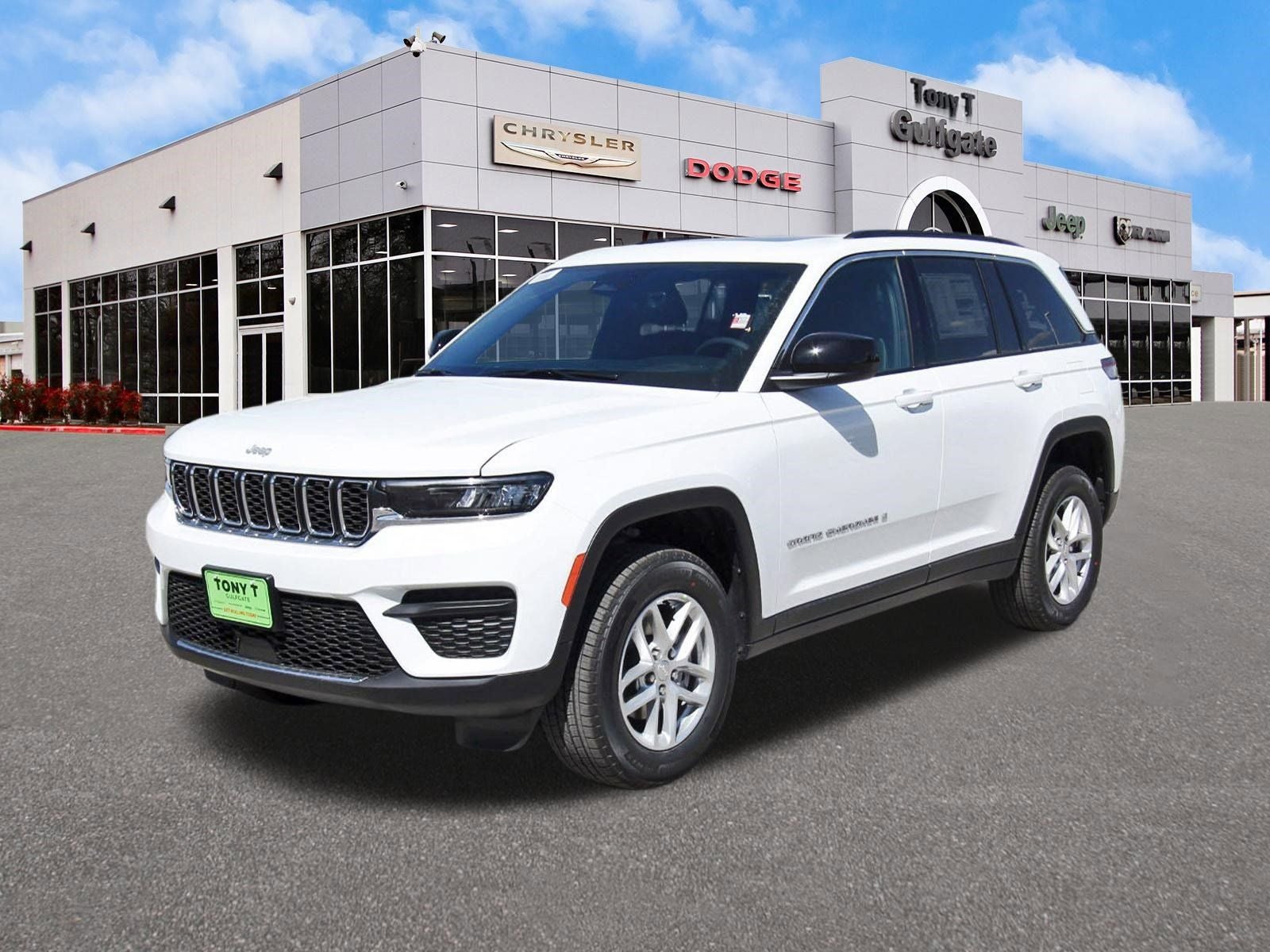 2026 Jeep Grand Cherokee Laredo X 4x2