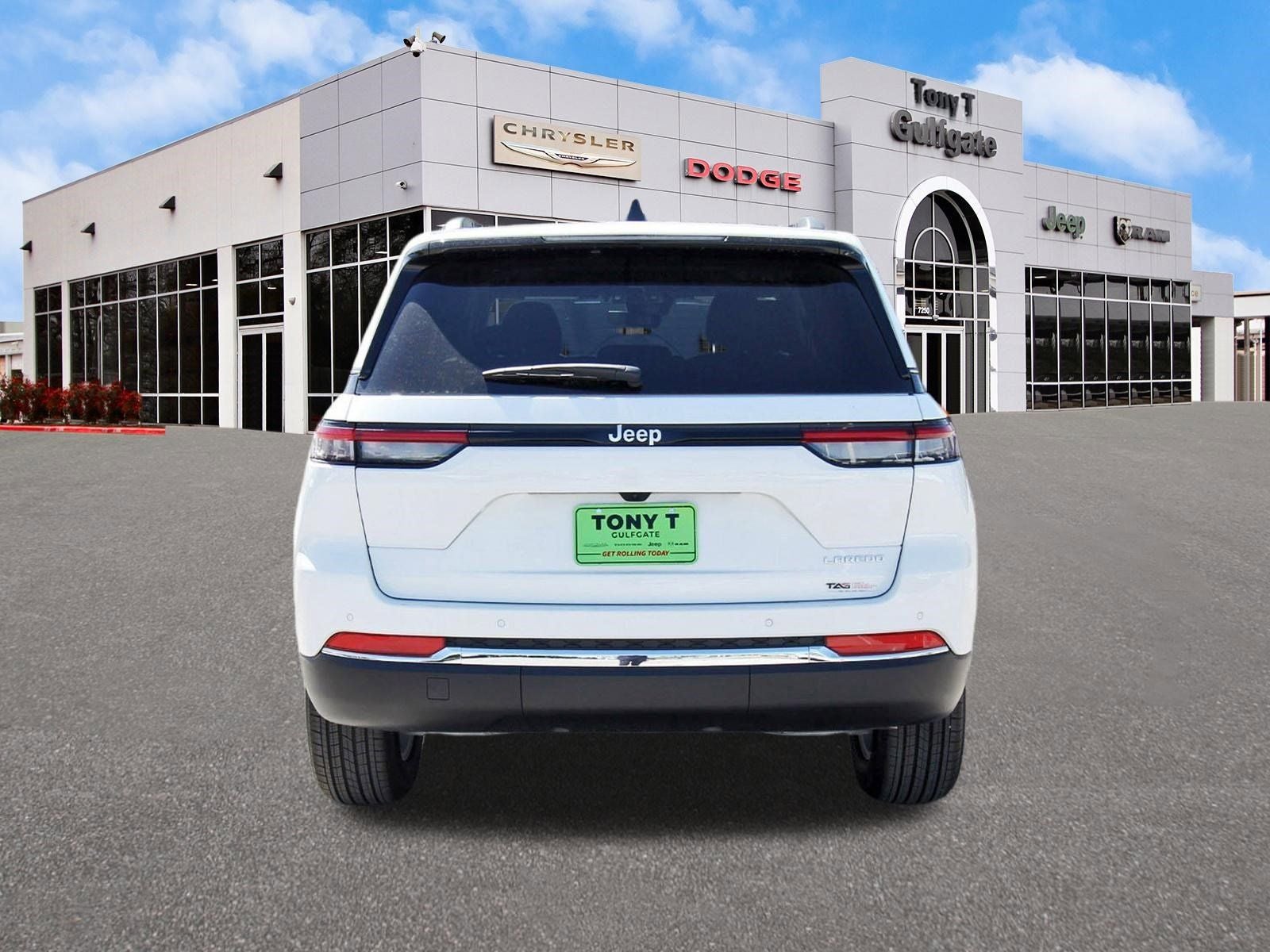 2026 Jeep Grand Cherokee Laredo X 4x2