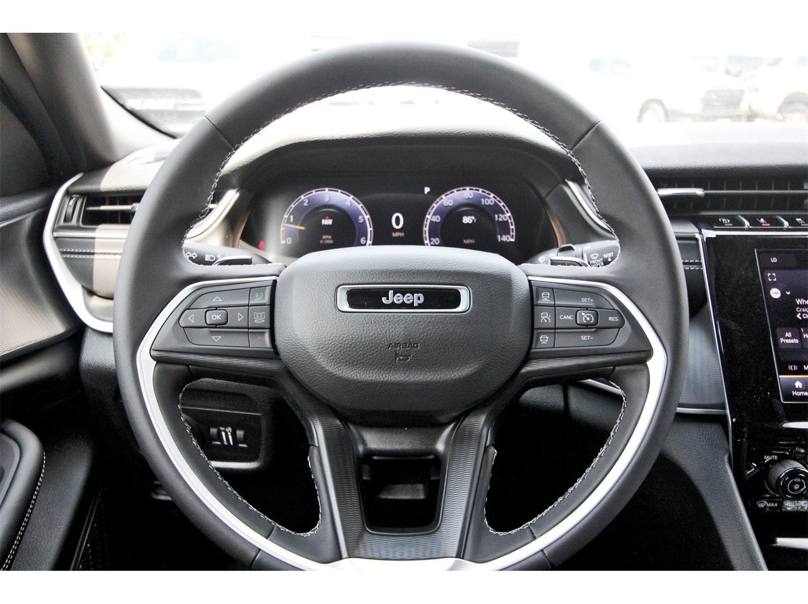 2025 Jeep Grand Cherokee Laredo X 4x2