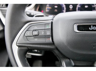 2025 Jeep Grand Cherokee Laredo X 4x2