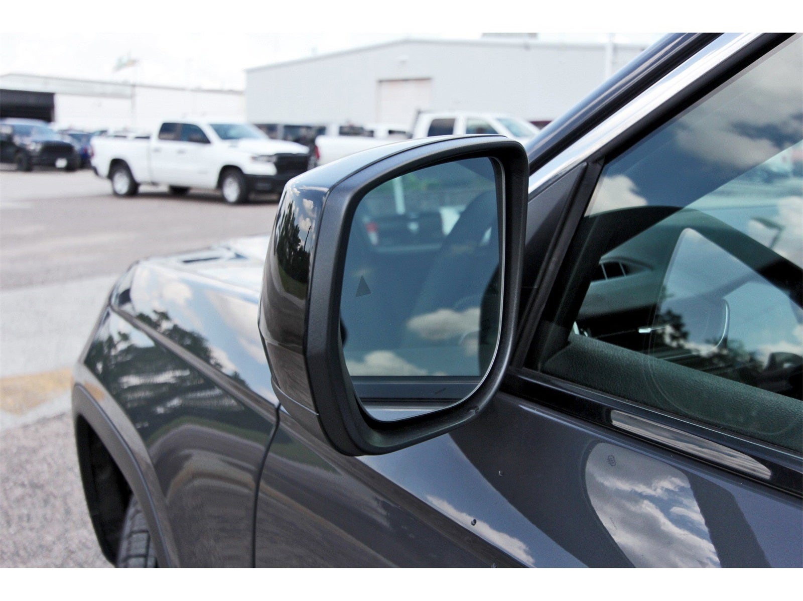 2025 Jeep Grand Cherokee Laredo X 4x2