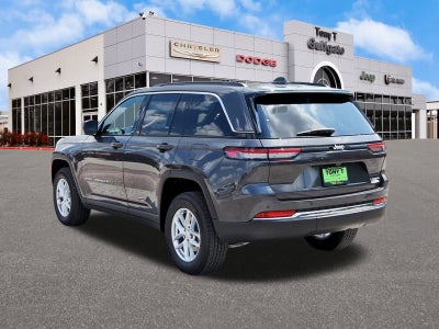 2025 Jeep Grand Cherokee Laredo X 4x2