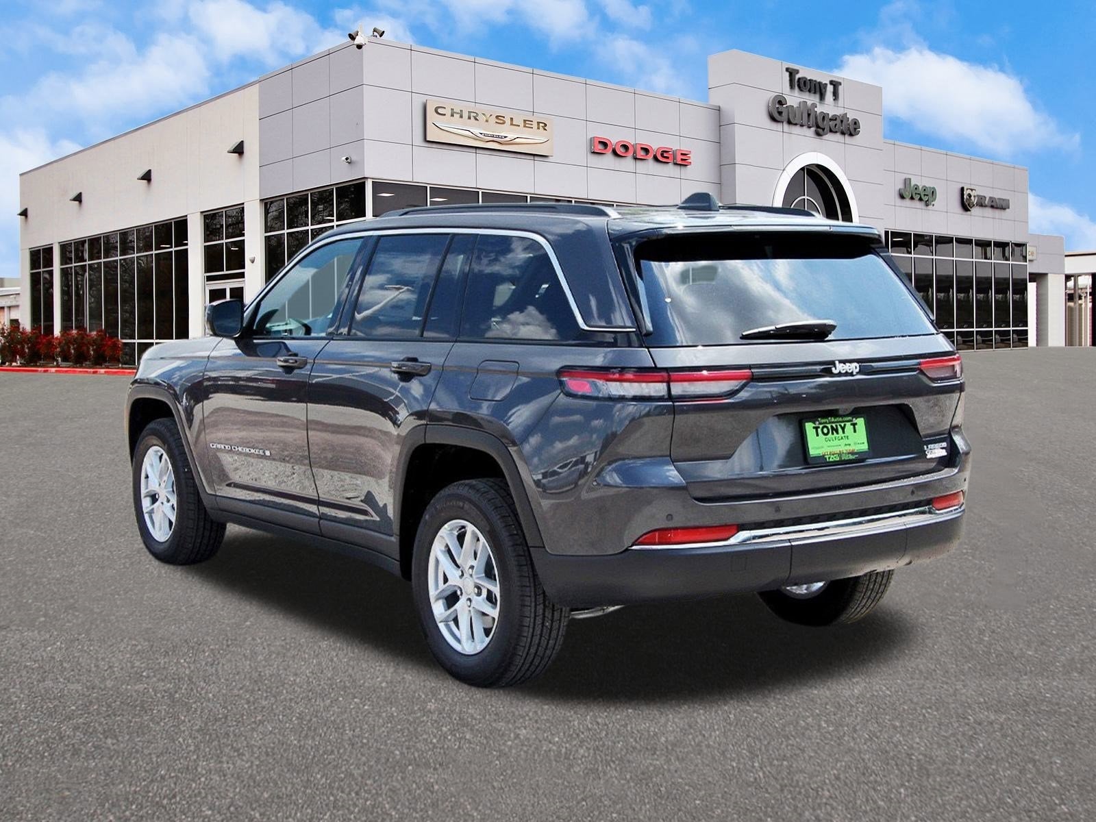 2025 Jeep Grand Cherokee Laredo X 4x2