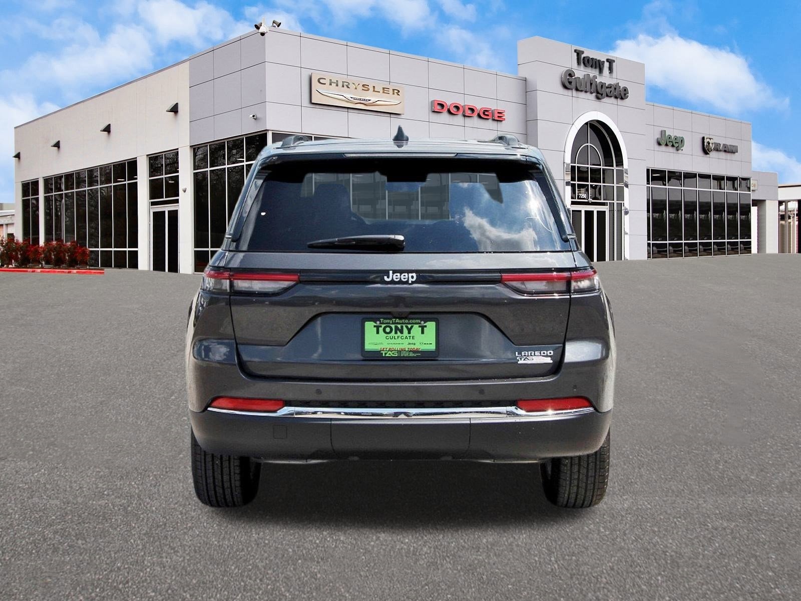 2025 Jeep Grand Cherokee Laredo X 4x2