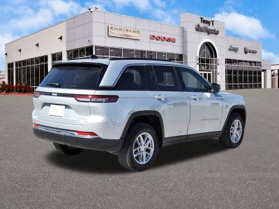 2025 Jeep Grand Cherokee Laredo X 4x2