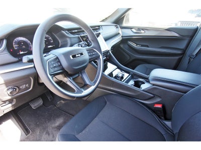 2025 Jeep Grand Cherokee Laredo X 4x2