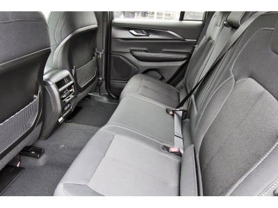 2026 Jeep Grand Cherokee Laredo X 4x2