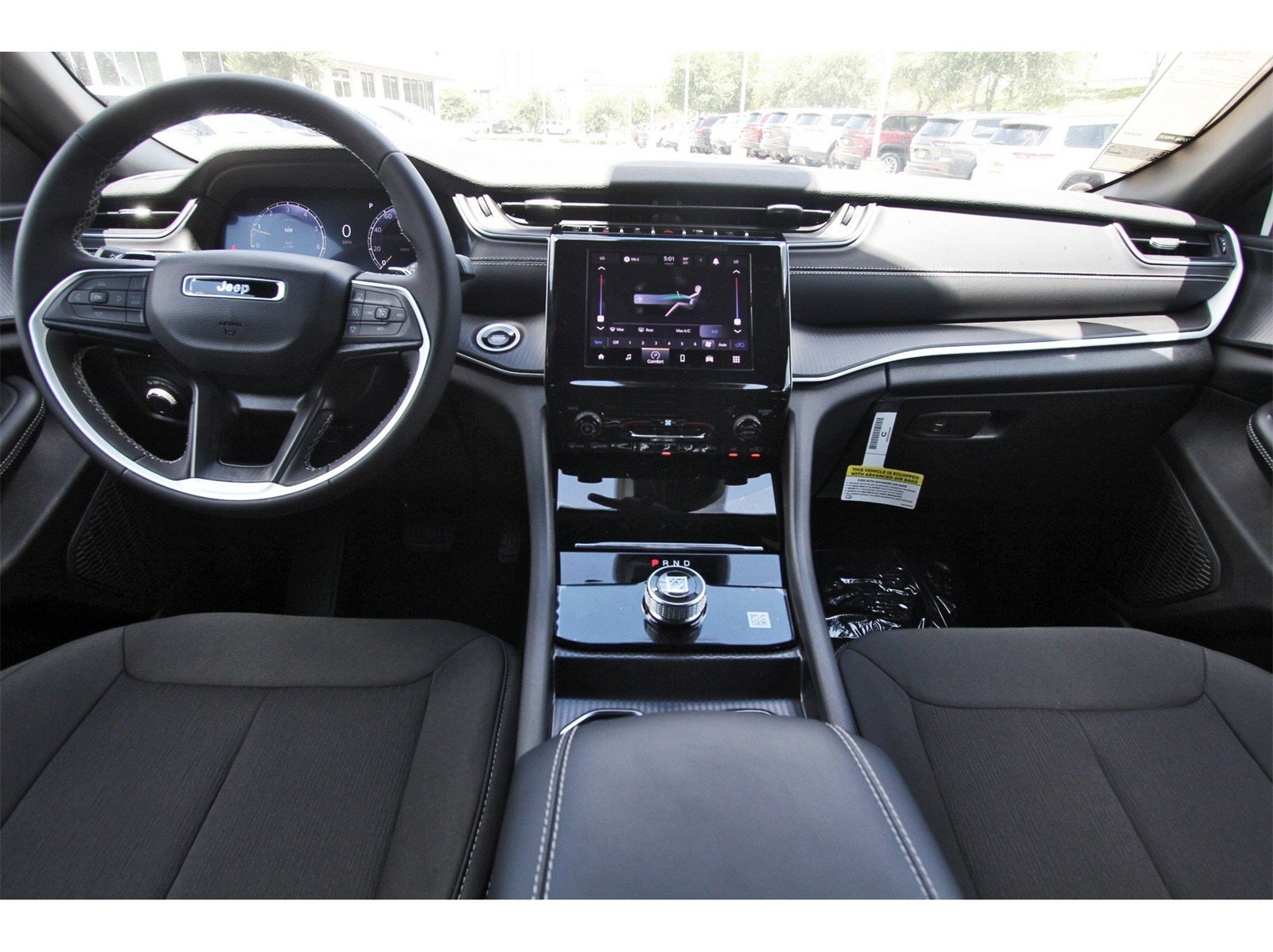 2025 Jeep Grand Cherokee Laredo X