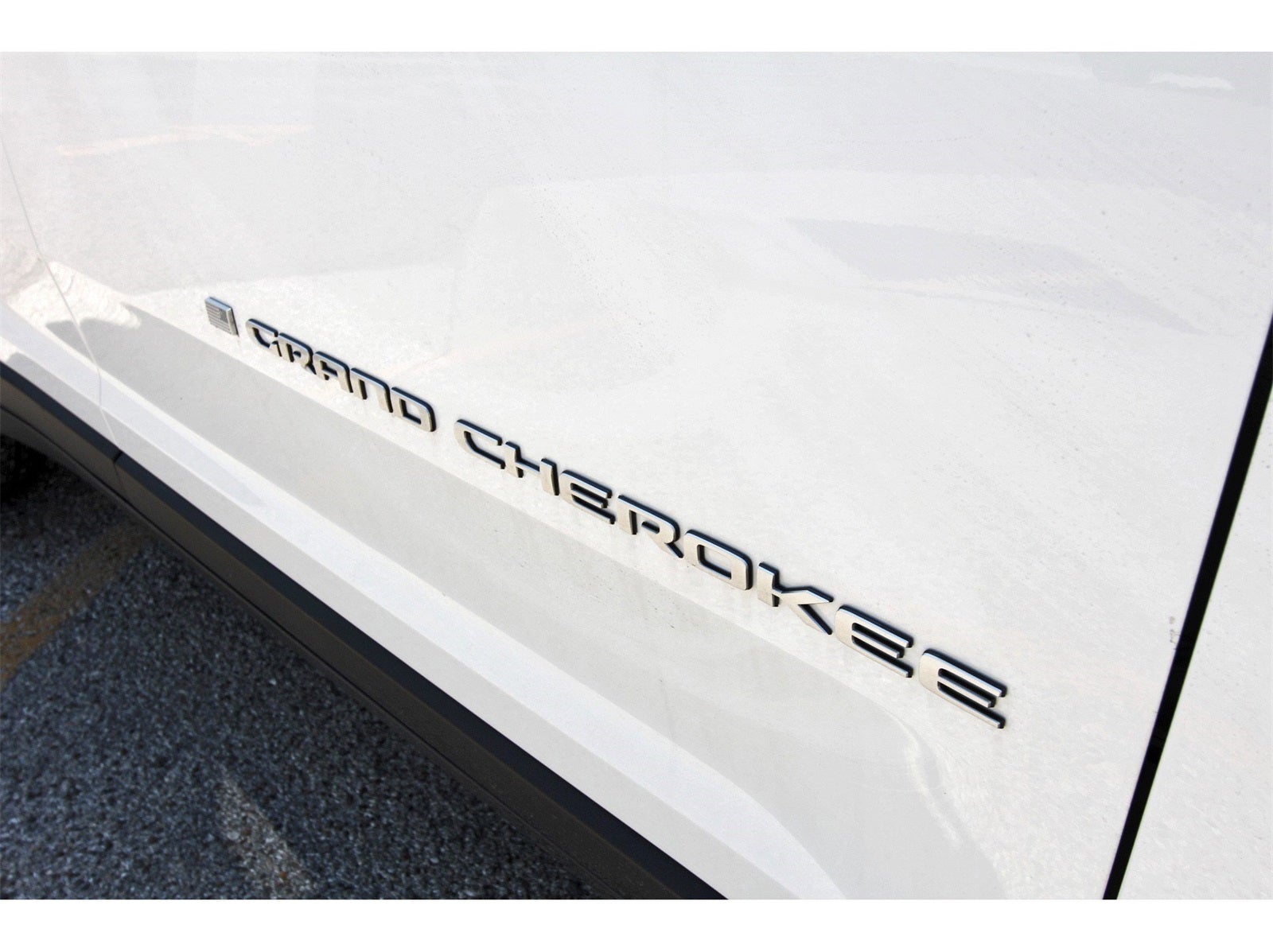 2025 Jeep Grand Cherokee Laredo X 4x2